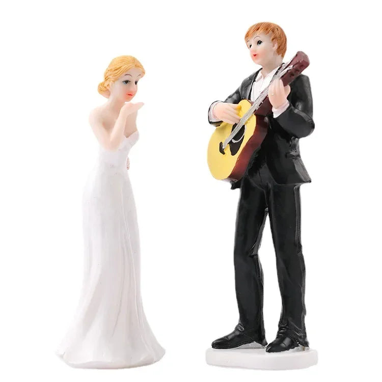 New Cake Toppers Dolls Bride and Groom Figurines Funny Wedding Cake Toppers Stand Topper Decoration Supplies Marry Figurine