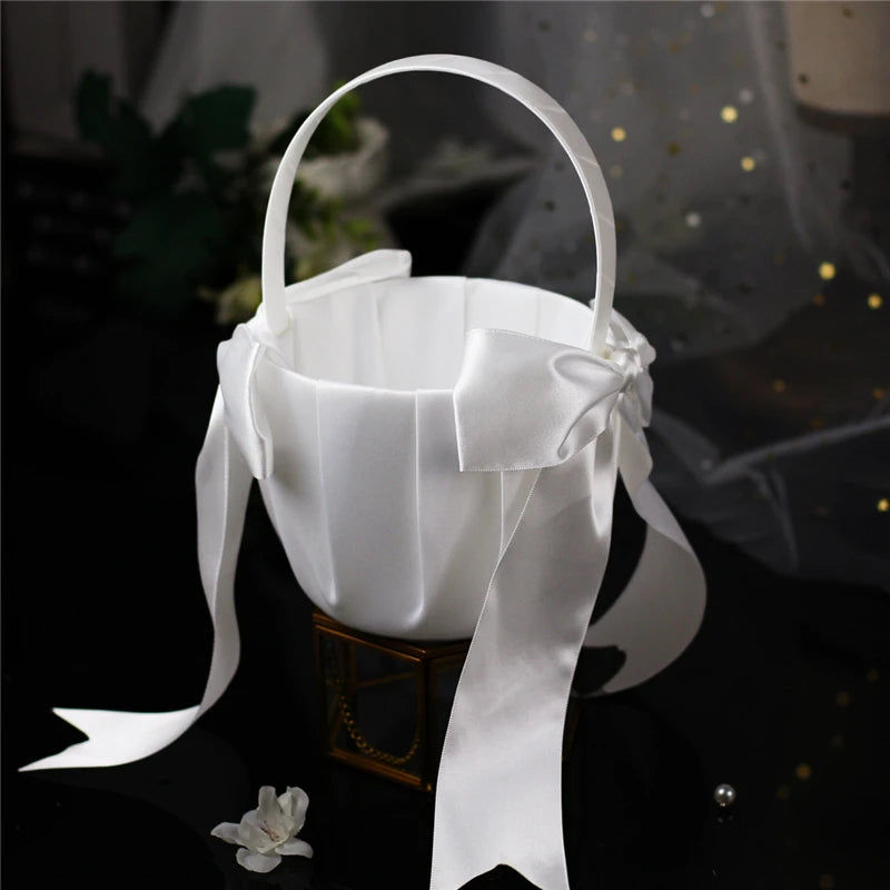 White Flower Girls Basket Pearl Simple Wedding Basket For Flower Bride/Kids Hand Held Wedding Ceremony Party Decorations