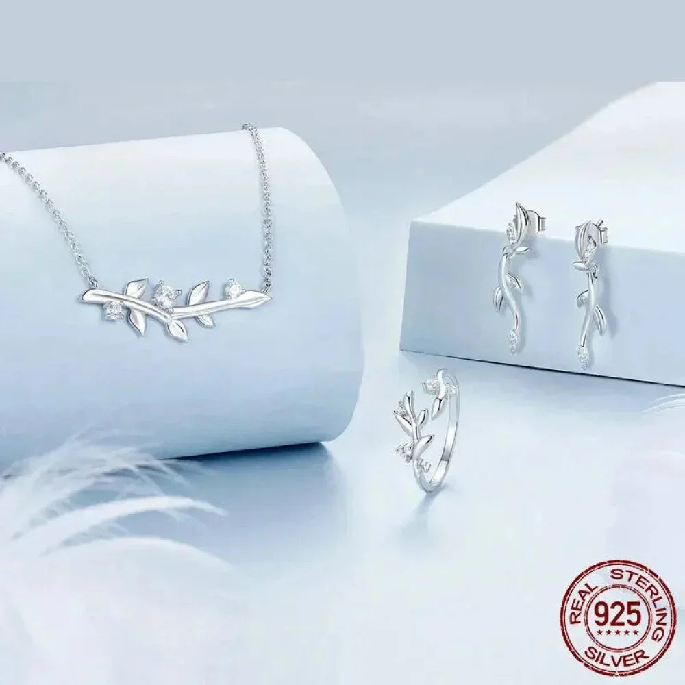 Nature'S Embrace - Sterling Silver Double Leaf Ring With Sparkling Zirconia