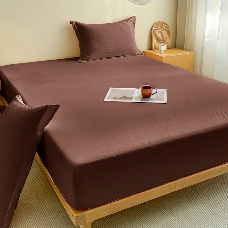 New Pre-Washed Fitted Sheet 1Piece- Classic Plaid Design, Ultra-Soft Microfiber Fabric, Breathable Mattress Cover -Easy Care