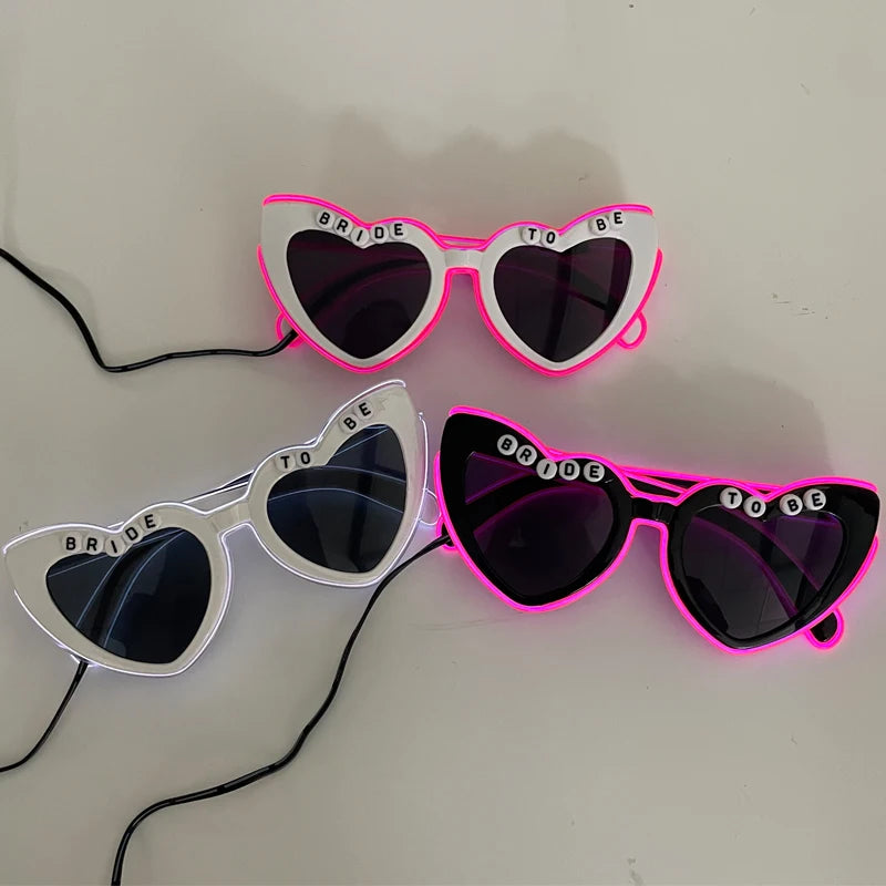 LED Just Married Glasses Wedding Bride To Be Surprise Gift Couple Glasses Souvenirs Glowing Heart Glasses Married Sunglasses