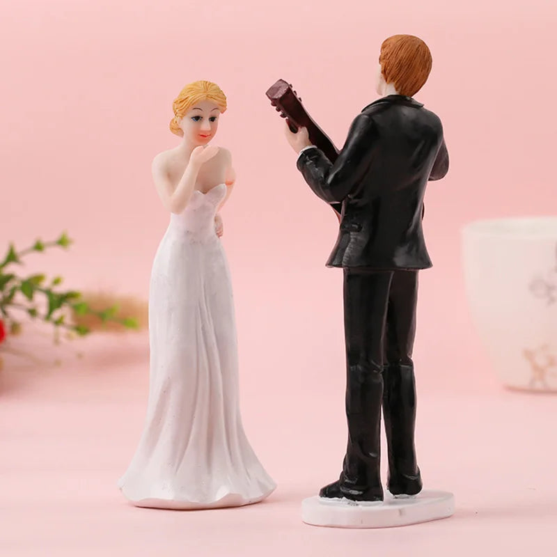 New Cake Toppers Dolls Bride and Groom Figurines Funny Wedding Cake Toppers Stand Topper Decoration Supplies Marry Figurine