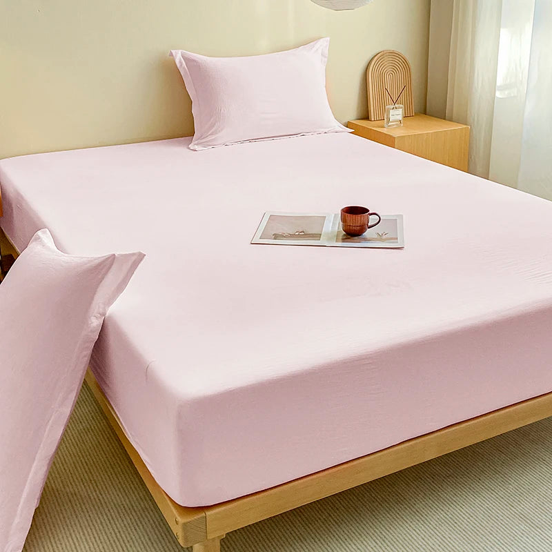 New Pre-Washed Fitted Sheet 1Piece- Classic Plaid Design, Ultra-Soft Microfiber Fabric, Breathable Mattress Cover -Easy Care