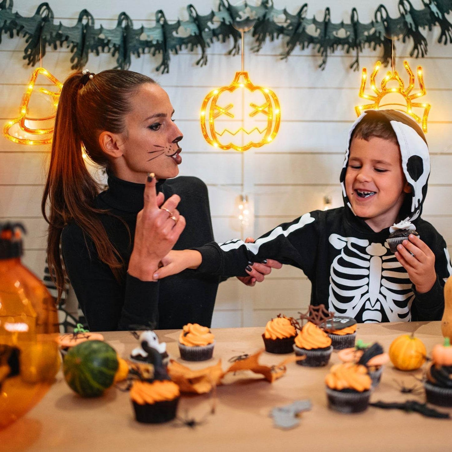 Set Of 3 Pack Halloween Window Light Spider Witch Hat Pumpkin With Orange Light Hanging Halloween Decoration Light With Suction Cup Hanging Holes