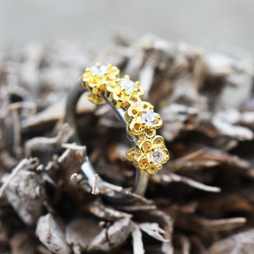 316L Stainless Steel Golden Flowers Seamless Circular Ring / Daith Cartilage Earring-2