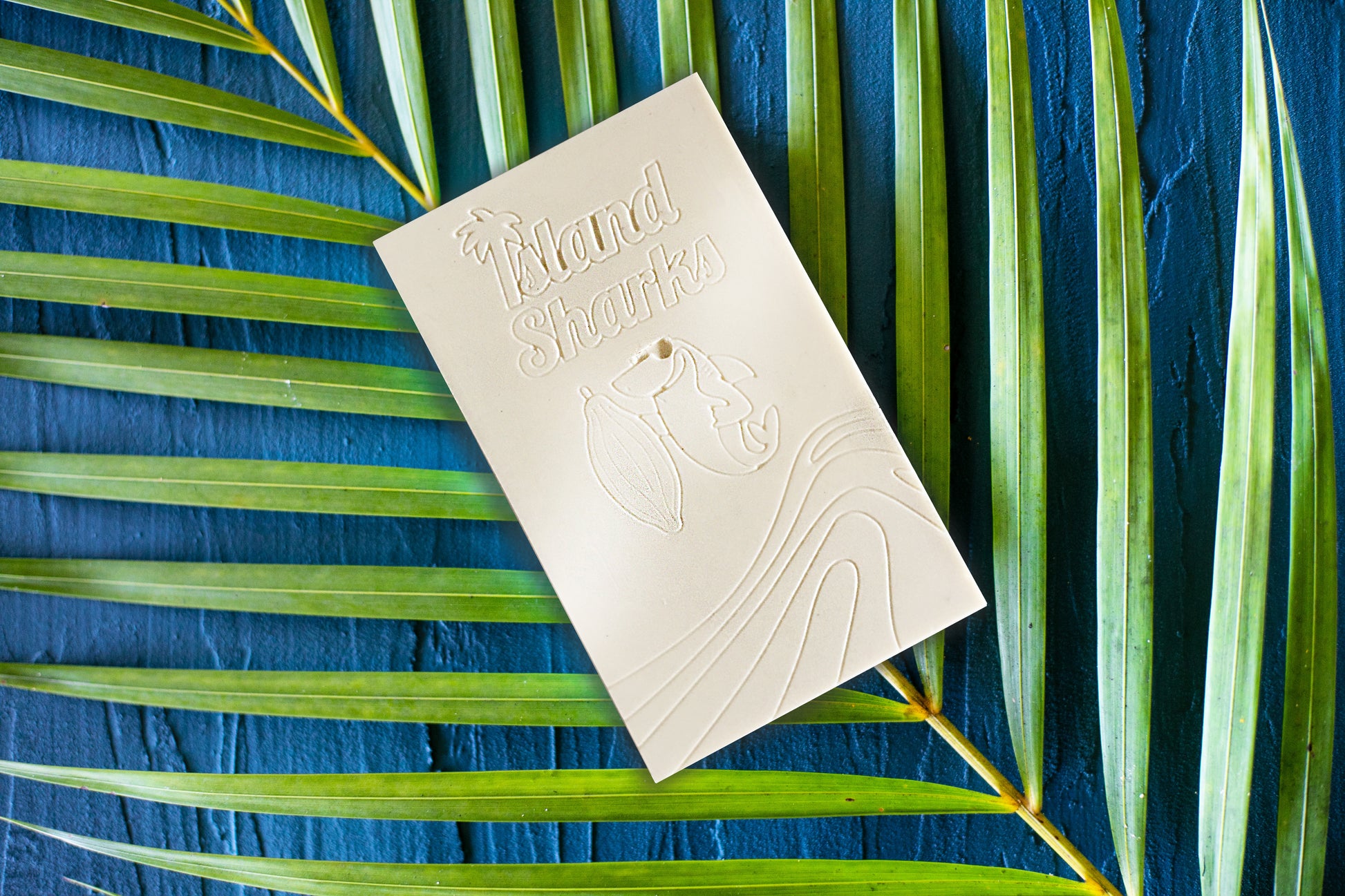 Vegan White Chocolate w 100% Hawaiian Vanilla Bean-1