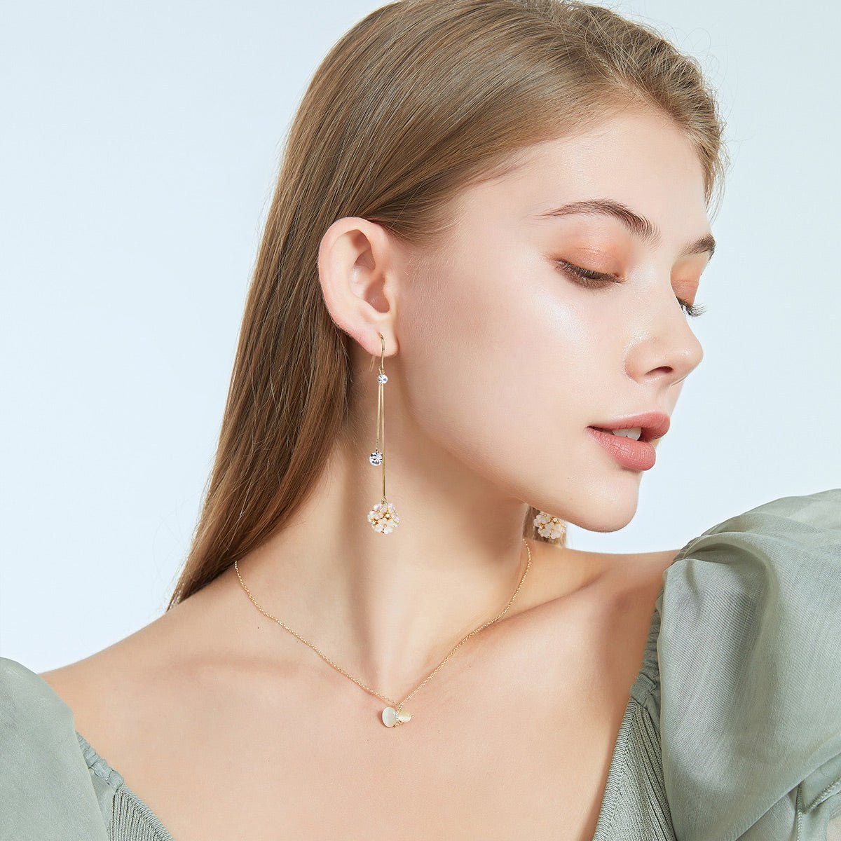 Four-leaf Flower Ball Gold Earrings-1