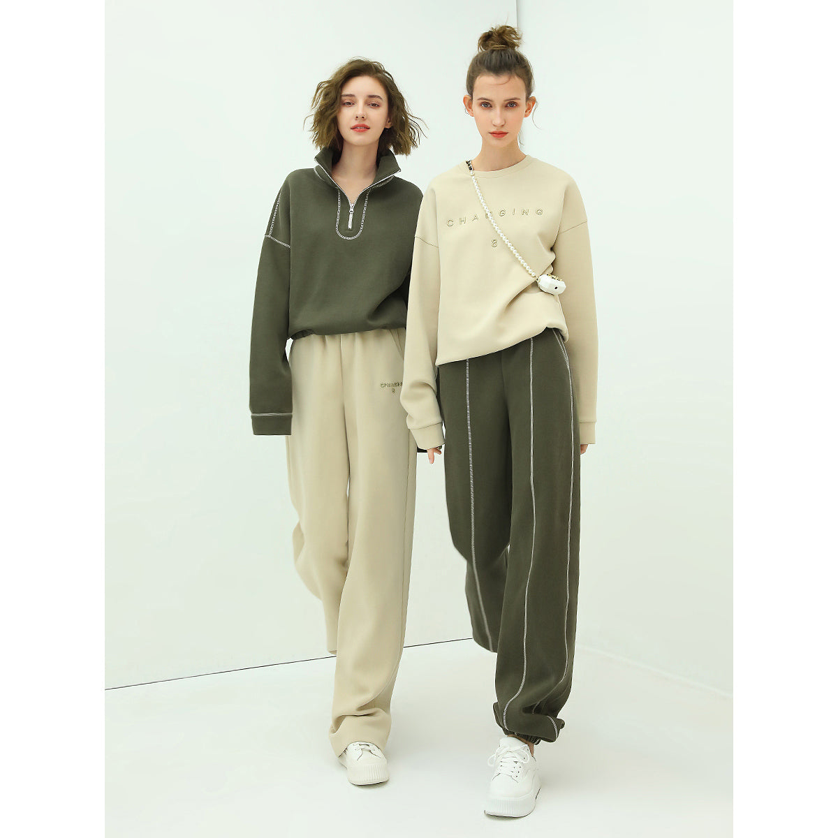 Graphic Trim Zip Up Green Sweater-3