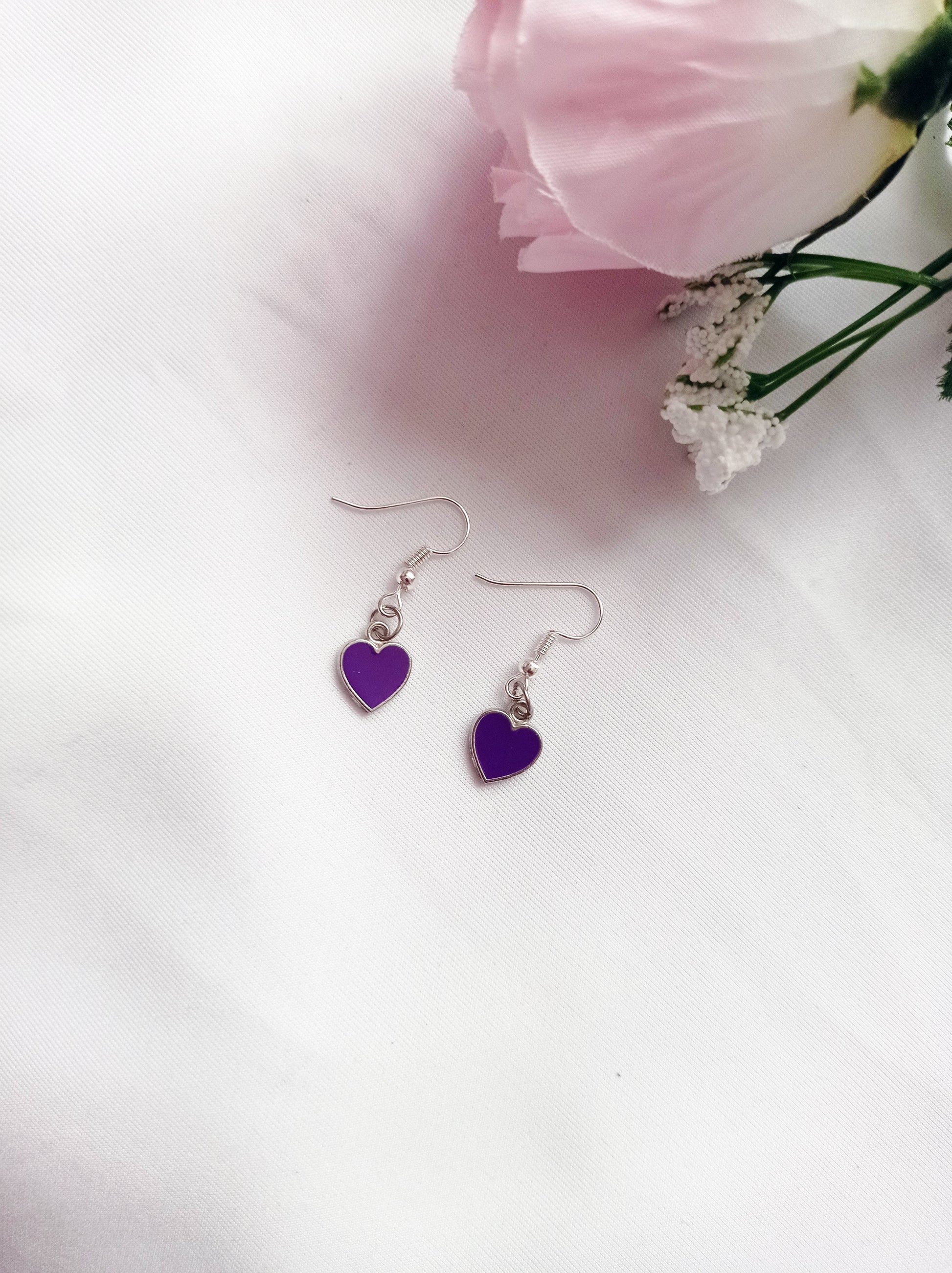 Purple Wisdom Hearts Earrings, Playing Cards inspired Queen of Hearts | by lovedbynlanla-4