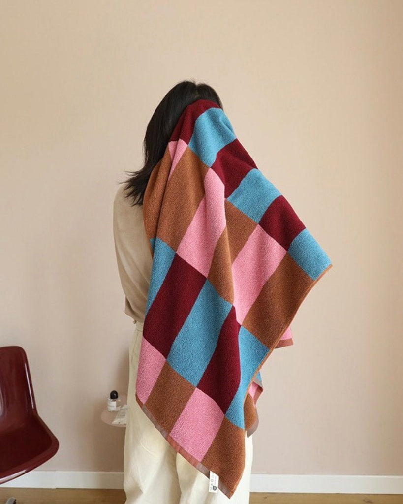 Rainbow Checkered Bath Towel, Soft 100% Organic Long-stapled Cotton-1