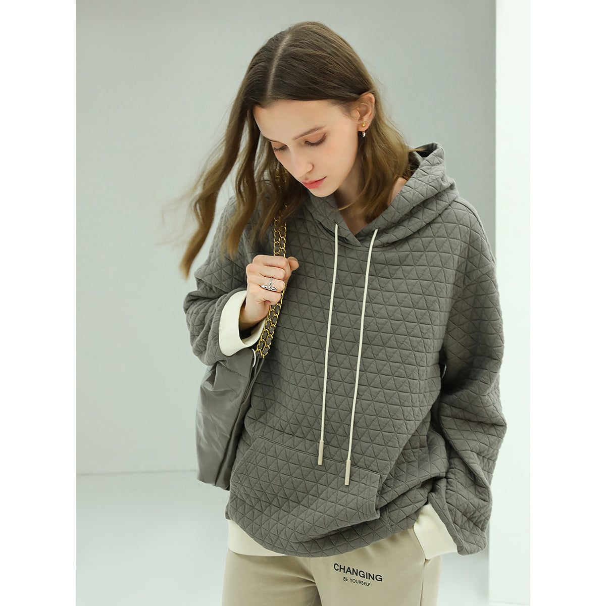 Stylish Geometric Grey Quilted Hoodie-2