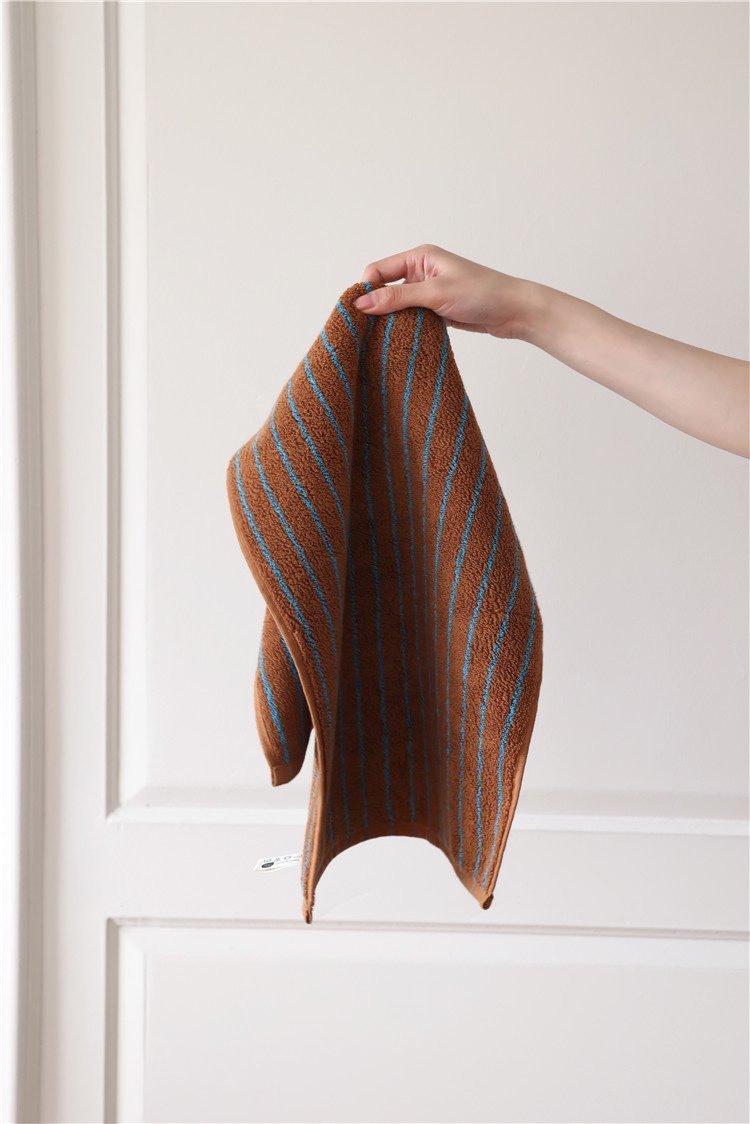 Ultra Soft Absorbent Retro Stripe Bath Towel - 100% Organic Cotton-6