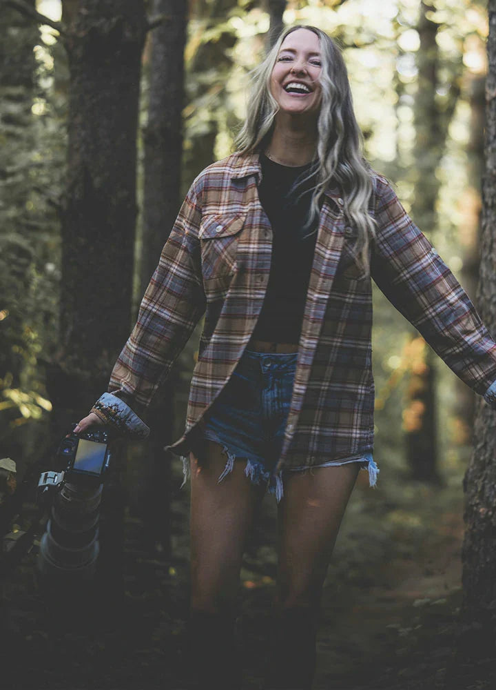 Women's Wildlife Adventure Flannel Plaid Shirt-7
